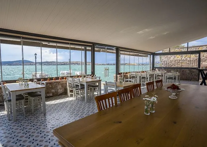 Pietra Butik מלון